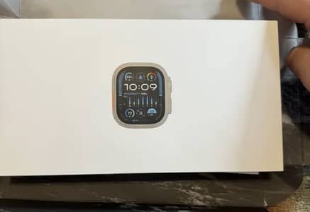 Apple watch ultra 2, 10/10 condition