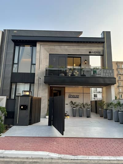 10 Marla Brand New Luxury House For Sale