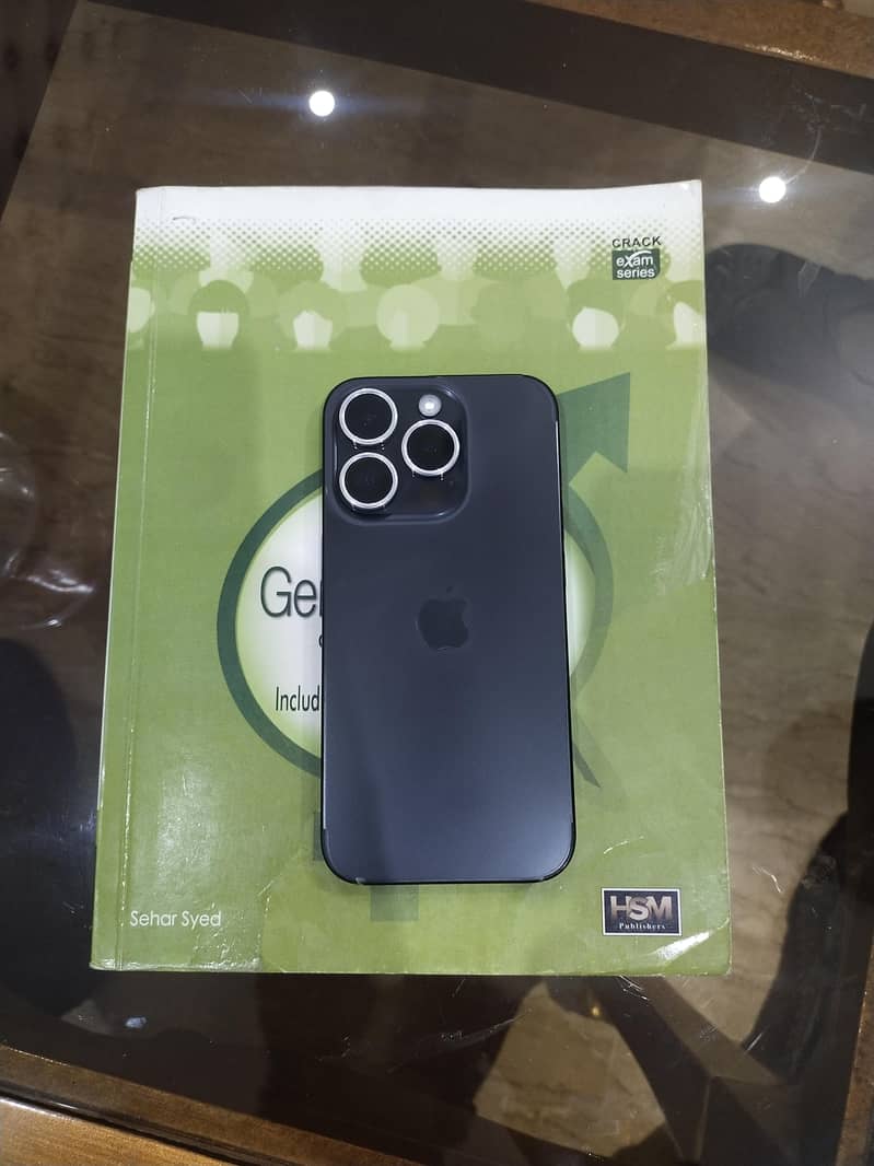Apple iPhone 15 Pro 0