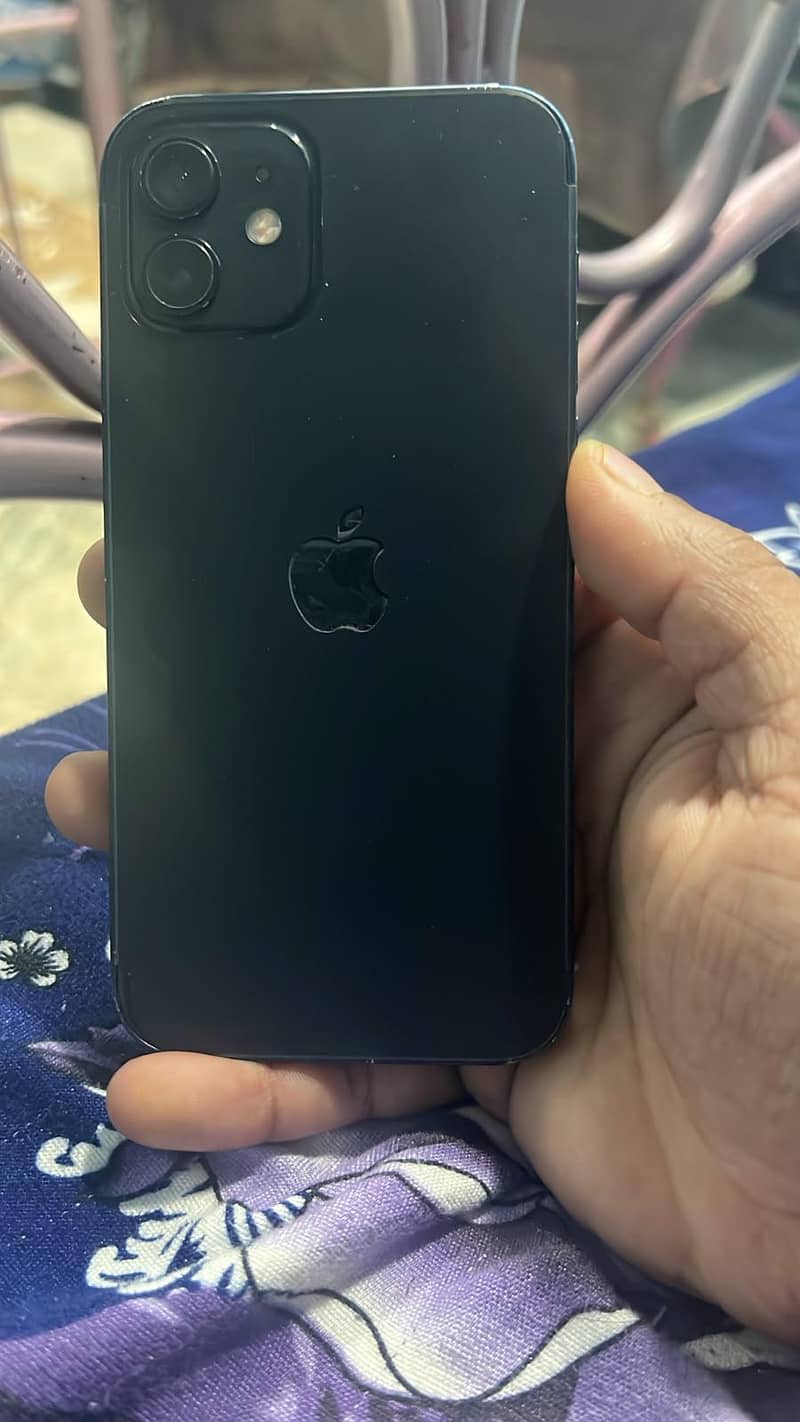 Apple iPhone 12 2