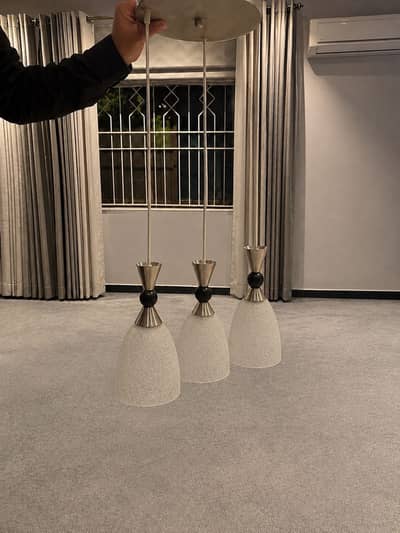 Beautiful 3-Light Hanging Pendant – Modern & Elegant