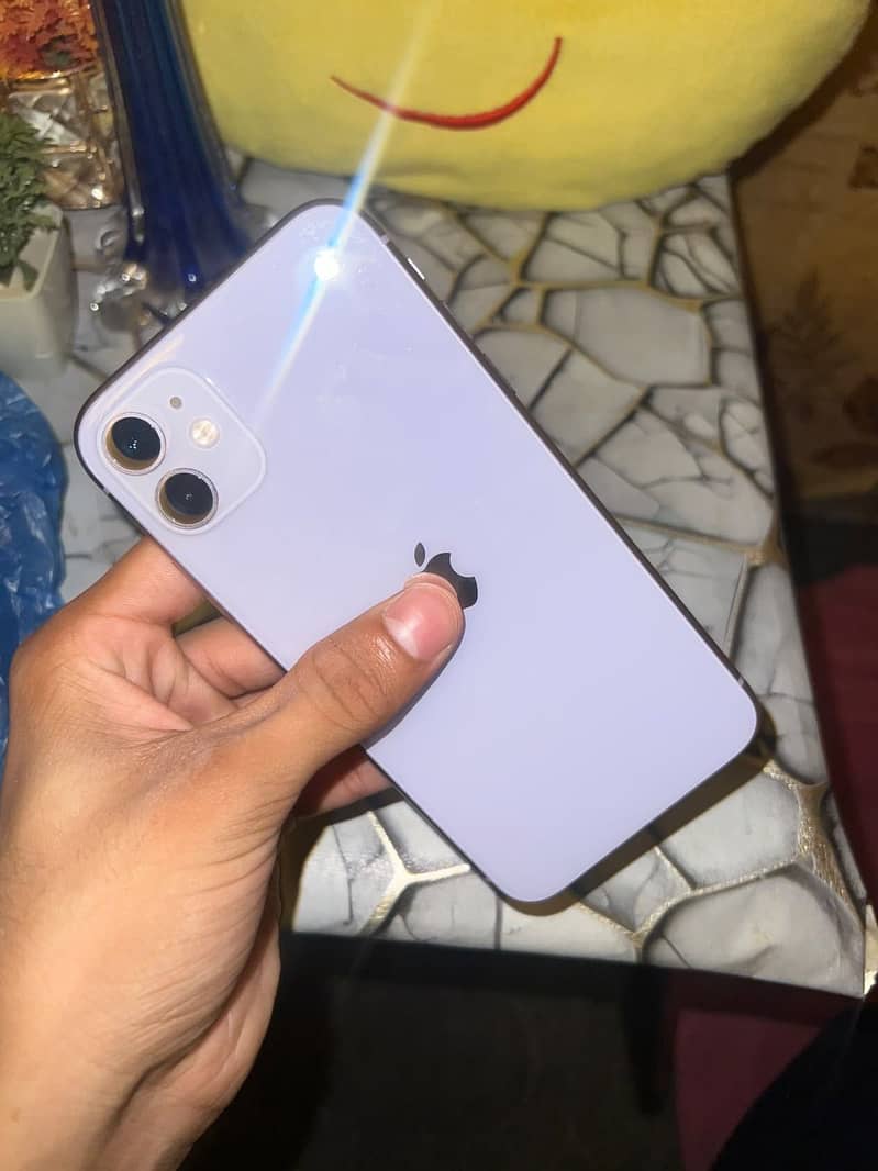 Apple iPhone 11 5