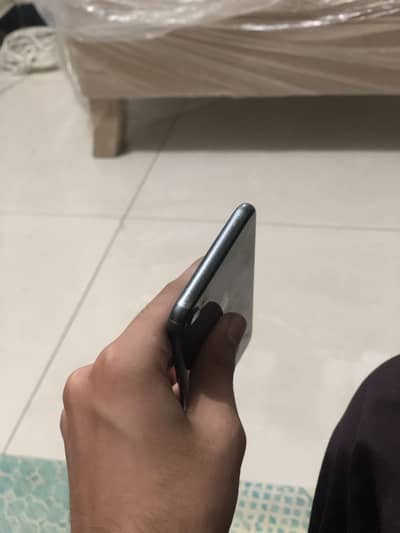 Apple iPhone 8