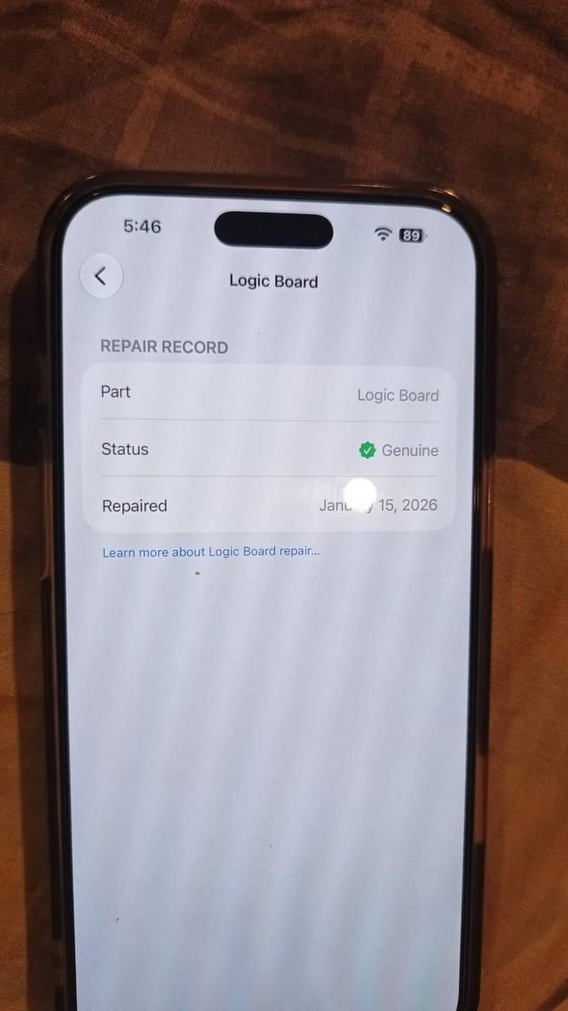 Apple iPhone 17 Pro Max 4