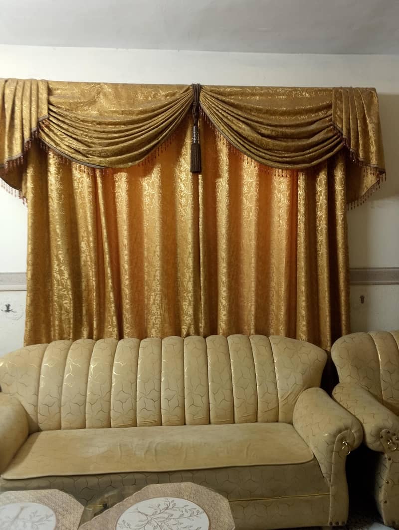 curtains 3
