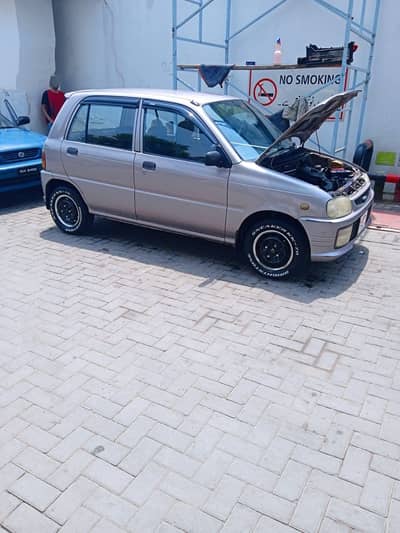 Daihatsu Cuore 2004