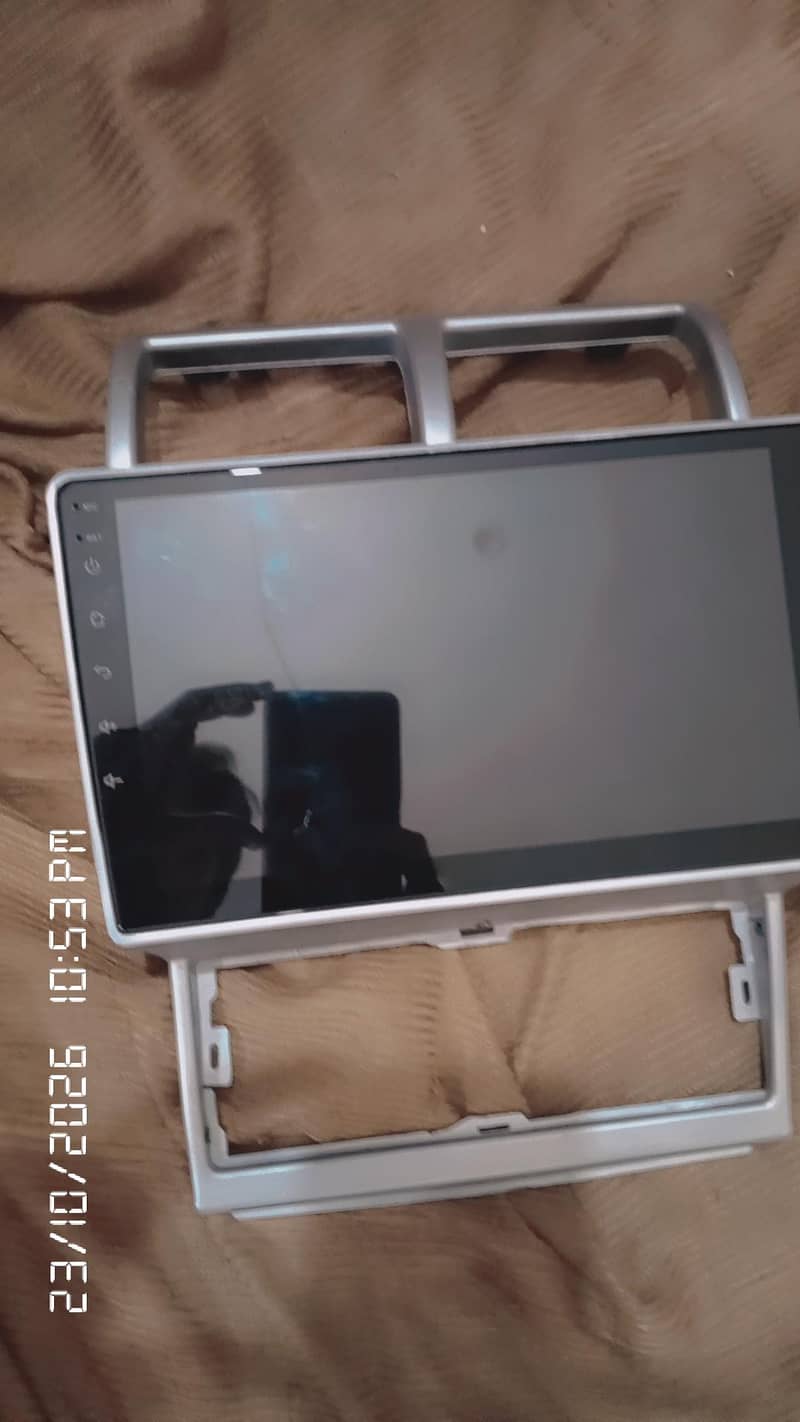 Suzuki Cultus old model LCD plus frame untouched 1
