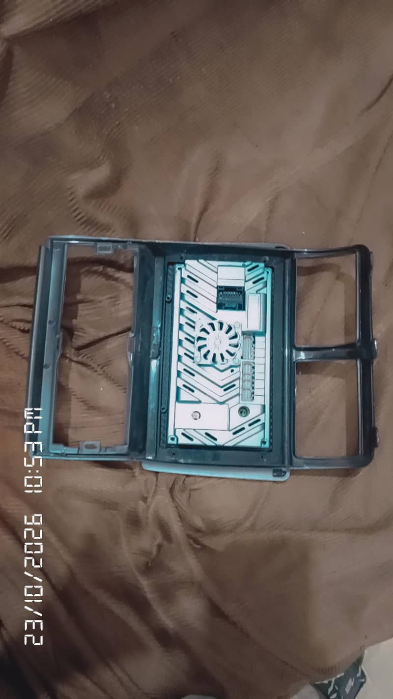 Suzuki Cultus old model LCD plus frame untouched 4
