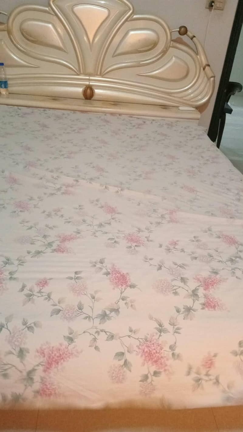 King Size Bed 1
