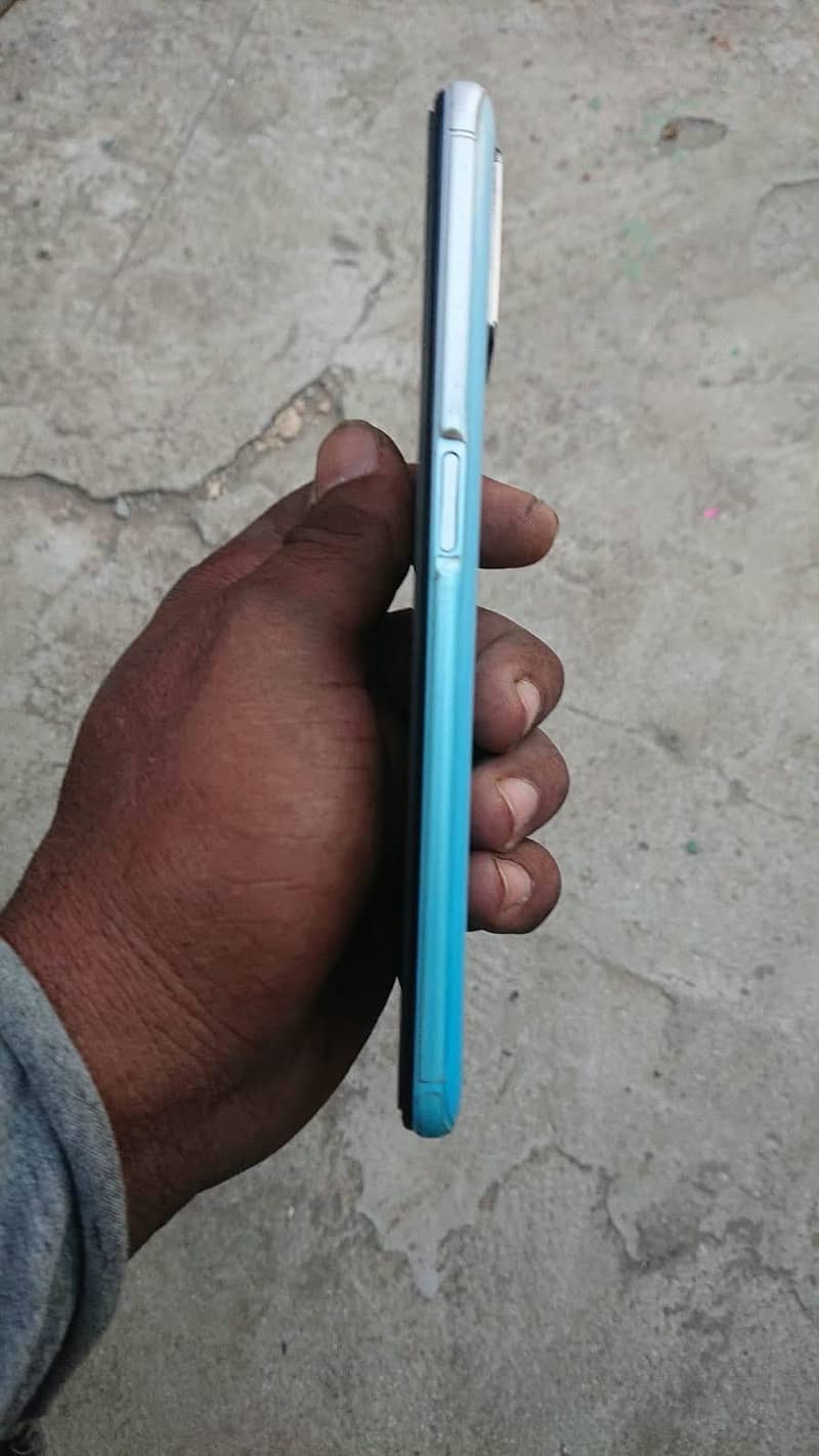 OPPO A52 1