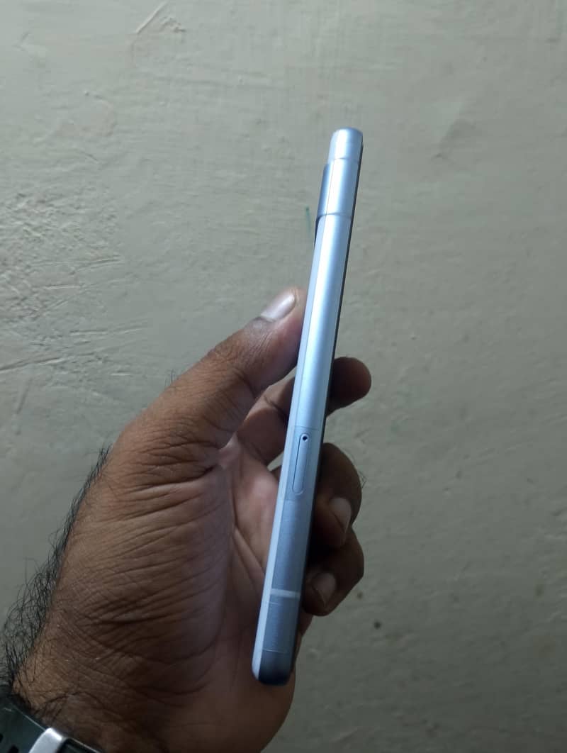 Google Pixel 7a 2
