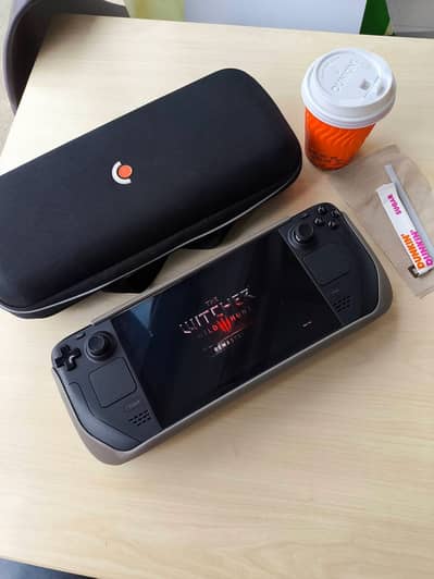 Steam Deck OLED 512GB with carrying case