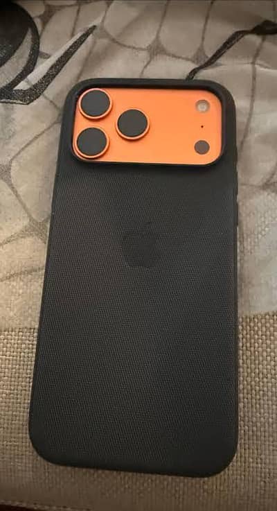 Apple iPhone 17 Pro converted , iphone xr , sim glitch sim working
