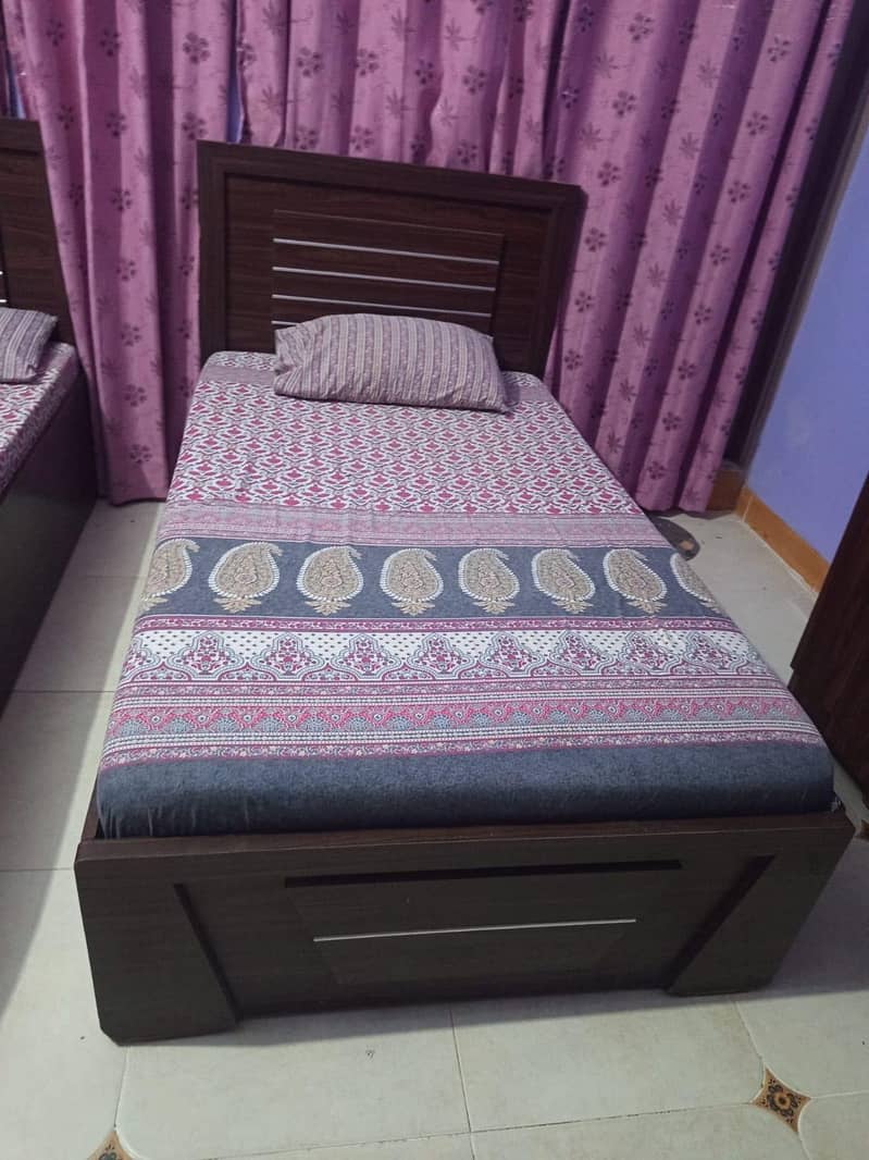 bed room set 0