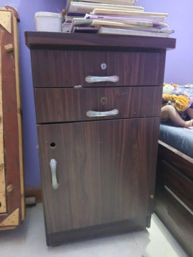 bed room set 4