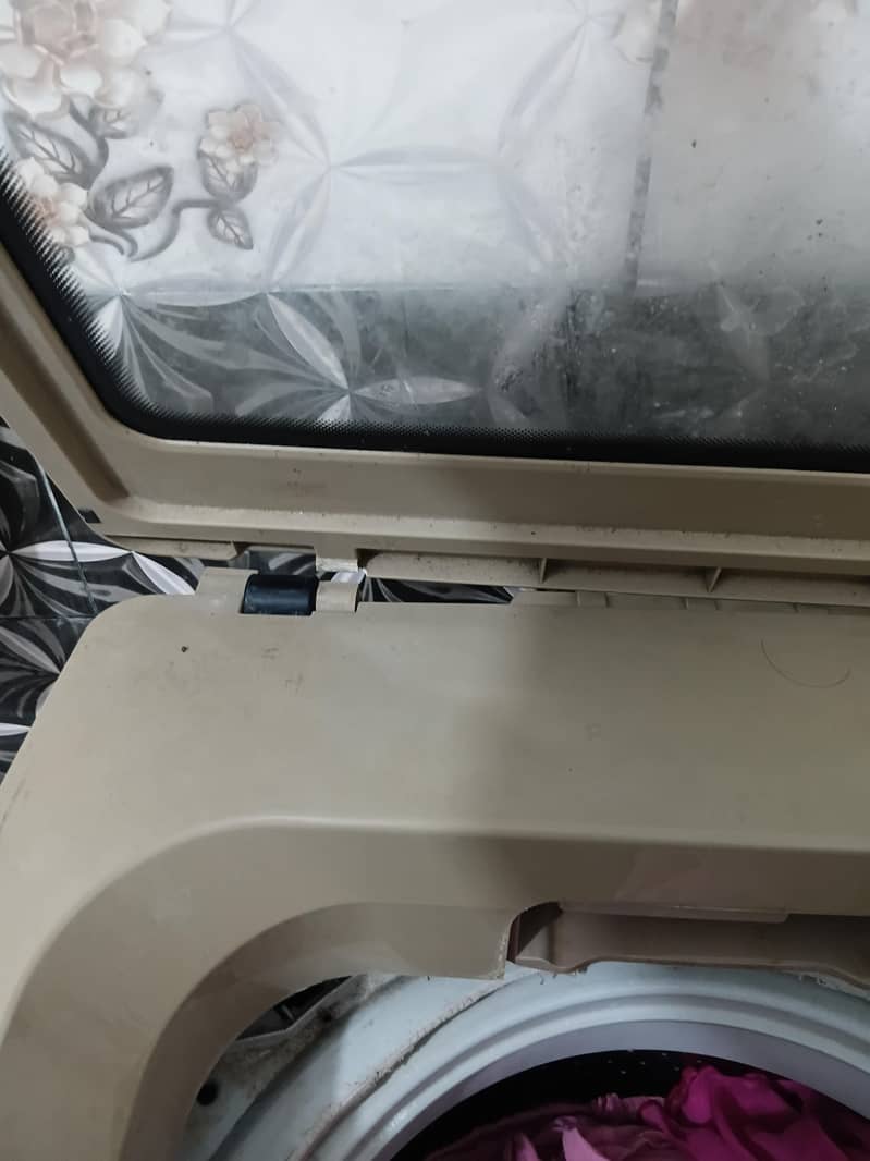 Pel automatic washing machine. 2