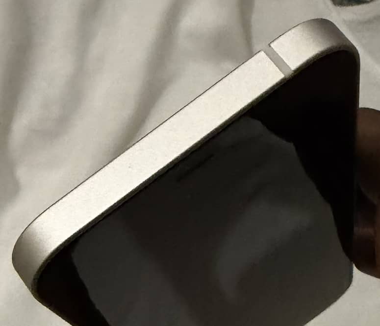 Apple iPhone 12 1