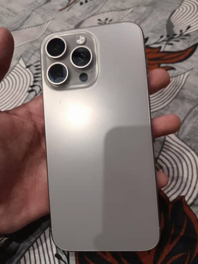 Apple iPhone 15 Pro Max