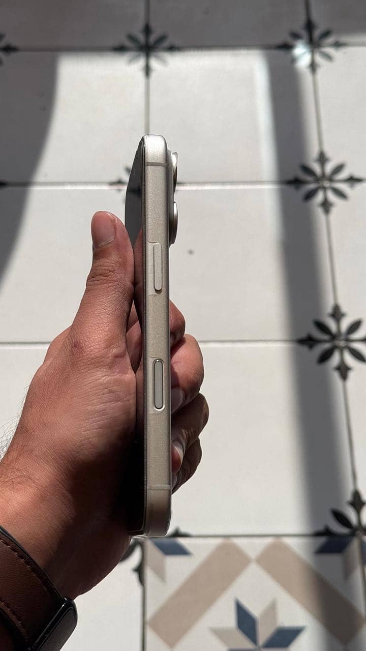Apple iPhone 17 Pro 2