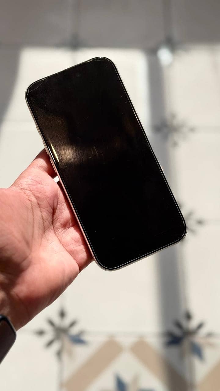 Apple iPhone 17 Pro 5