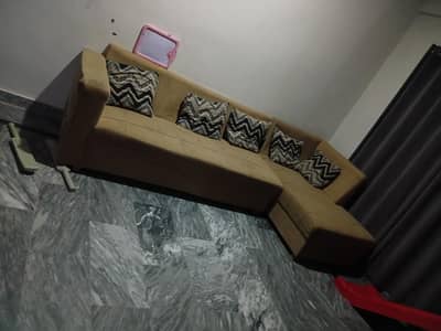 5 seater L shape sofa set.