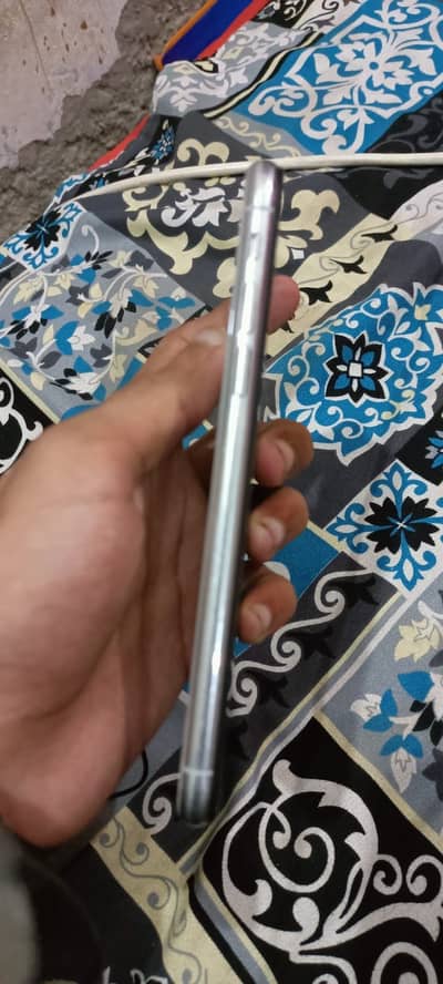 Iphone X Non Pta Bypasss 64gb battery Health 97