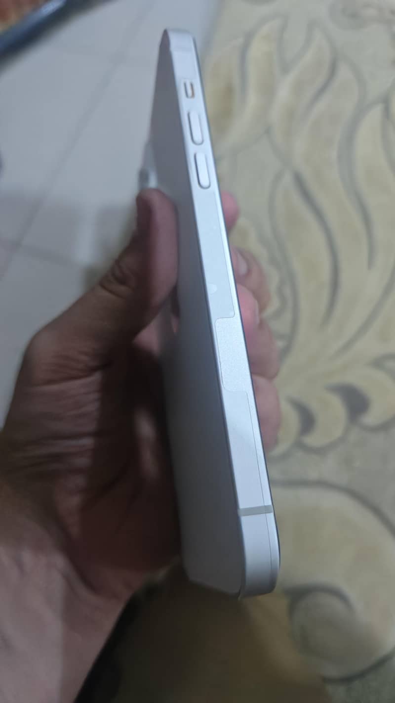 Apple iPhone 14 plus 2