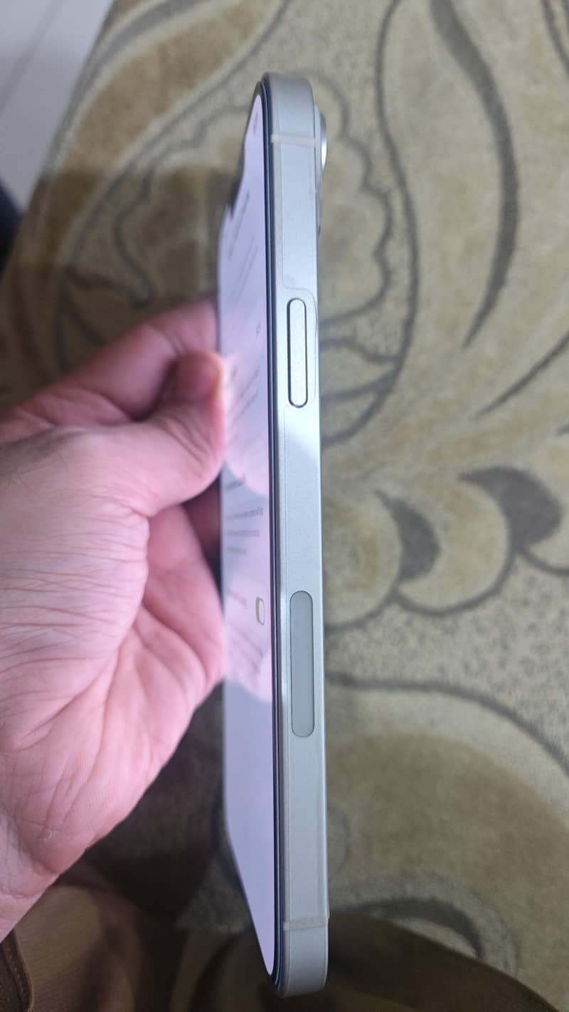 Apple iPhone 14 plus 5