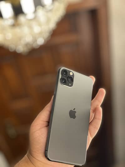 iPhone 11 Pro Max 256gb pta approved