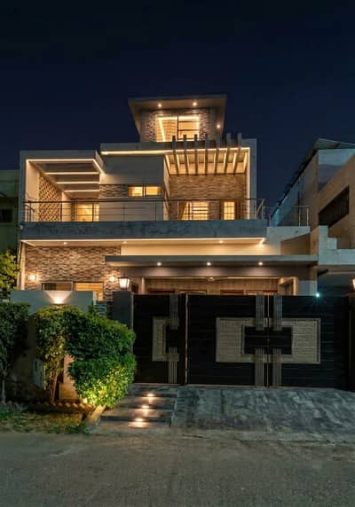 10-Marla Modern House For Sale Only One Option Near Park Masjid Eden City - Block A, Eden City, Lahore