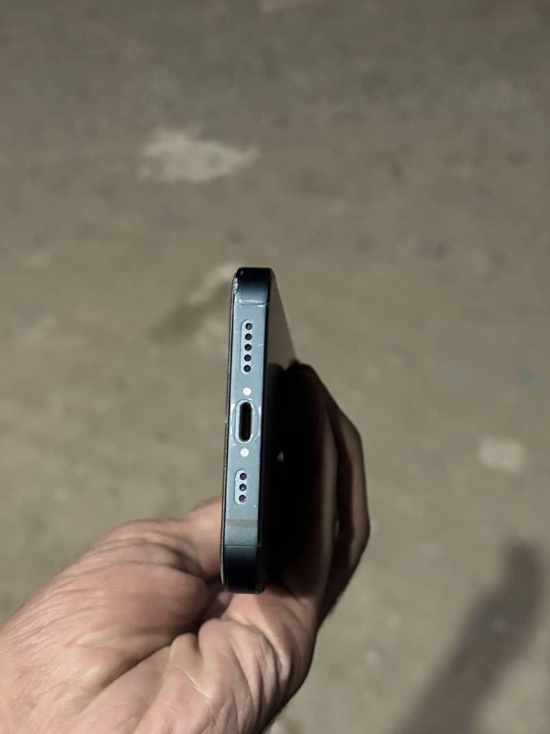 Apple iPhone 14 1