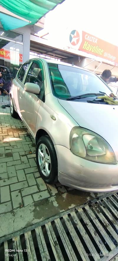 Toyota Vitz 2000