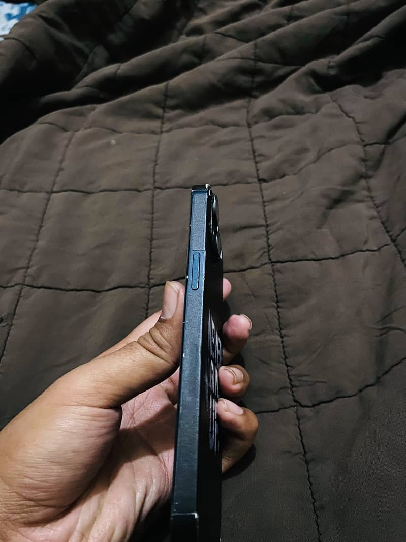Iphone 13 jv 1