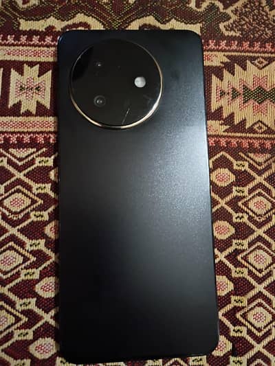 Itel S24 with box charger