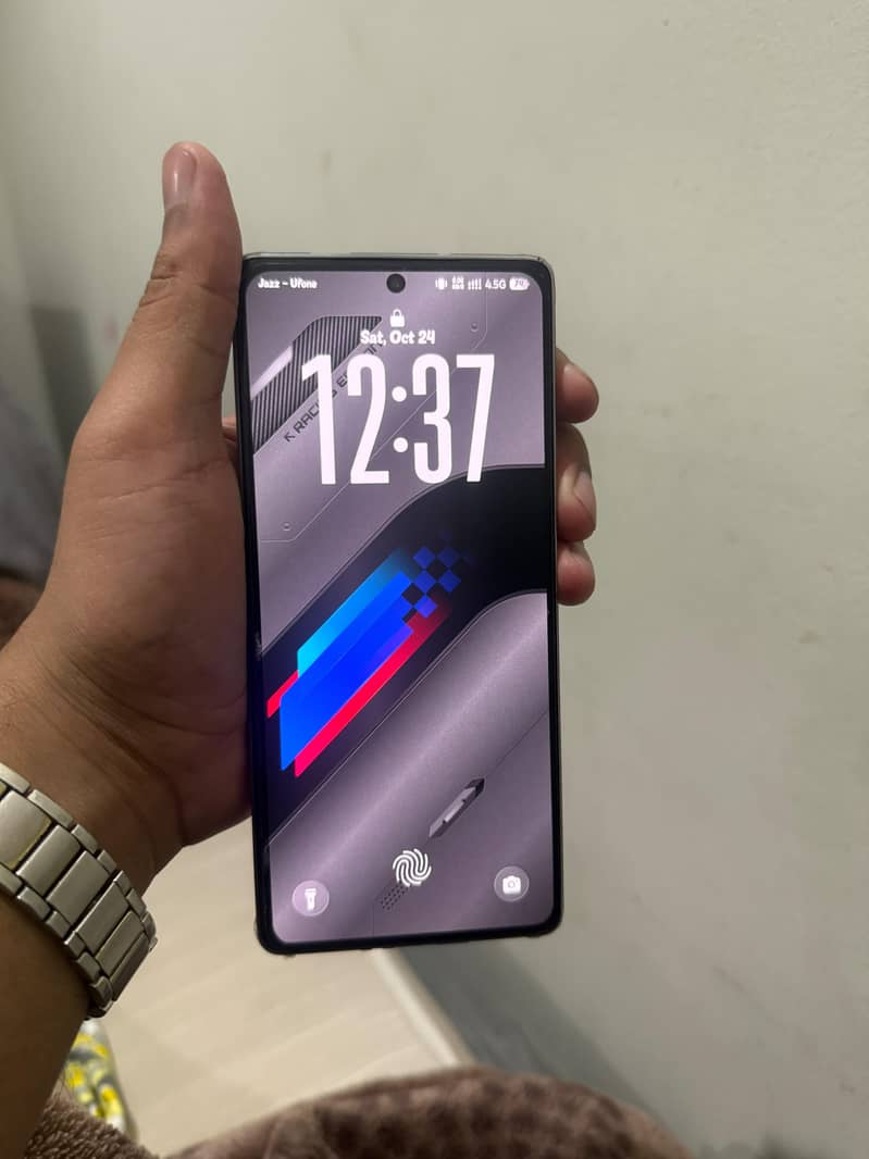 Infinix Note 40 6
