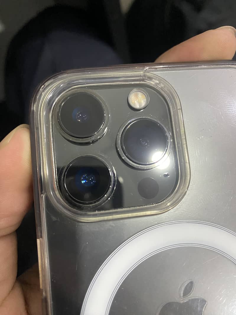 Apple iPhone 13 Pro 6