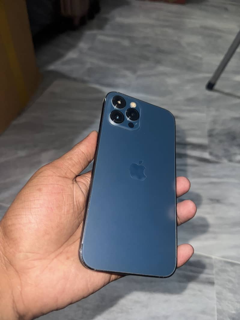Apple iPhone 12 Pro Max 0