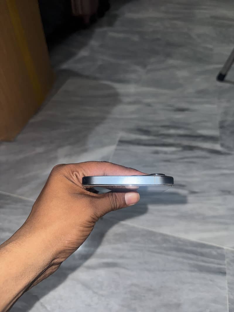 Apple iPhone 12 Pro Max 4