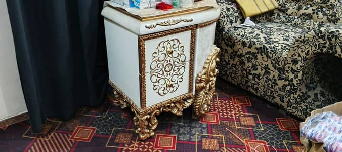 king size bed dressing table almirah and showcase