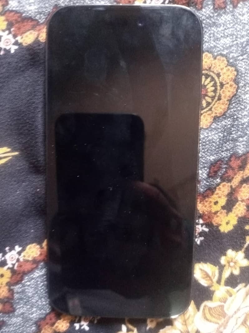 Apple iPhone 14 Pro 1