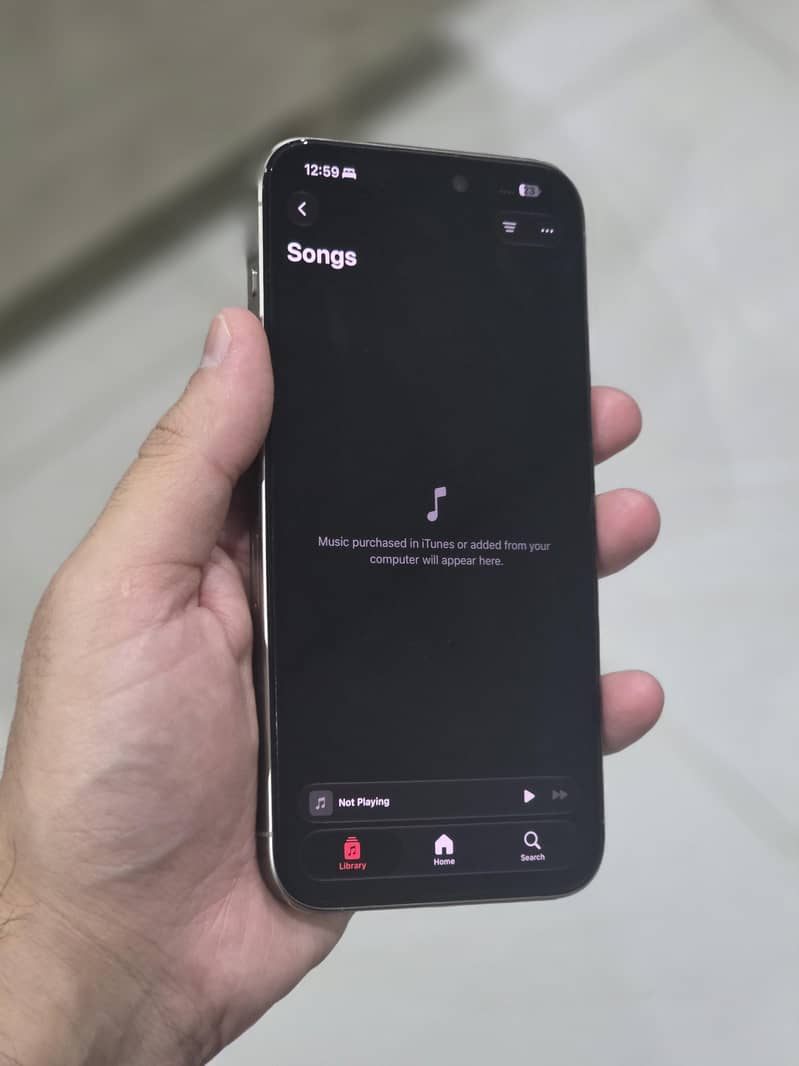 Apple iPhone 15 Pro Max 6
