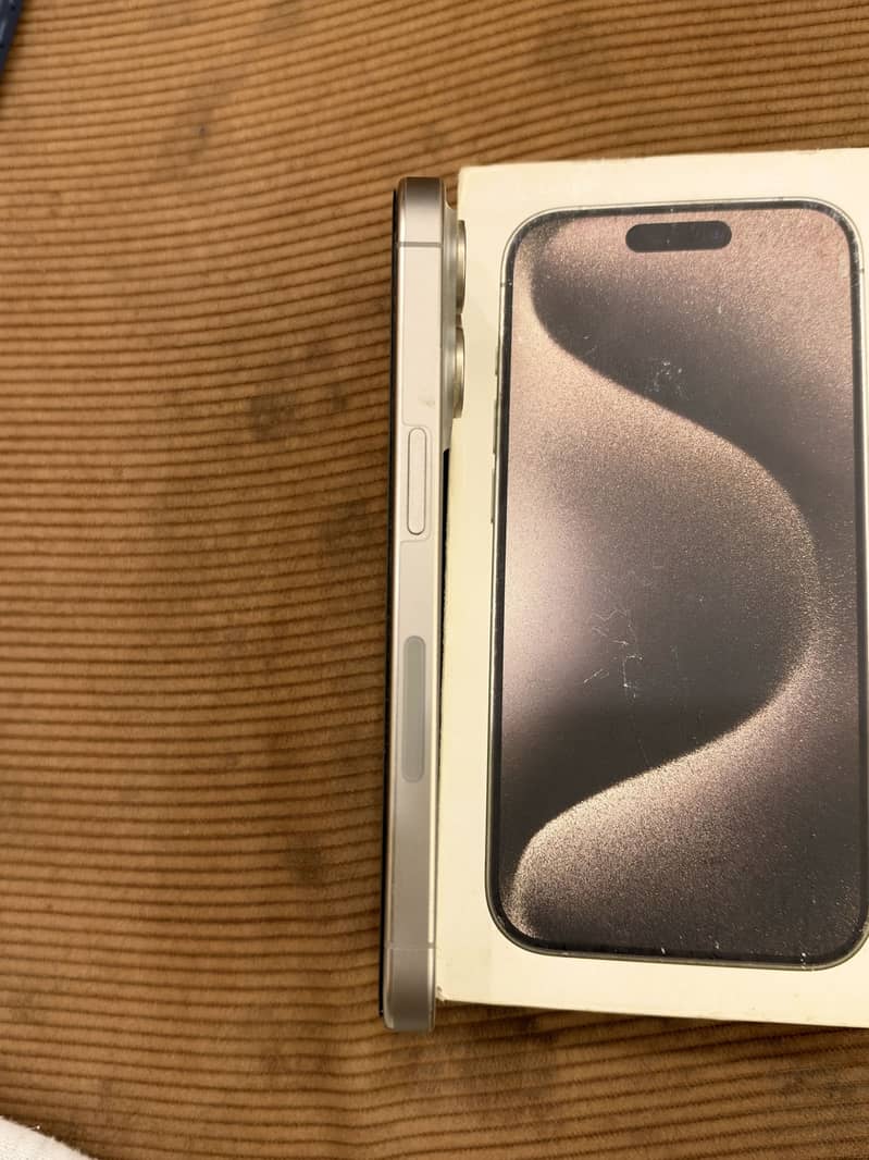 Apple iPhone 15 Pro 1