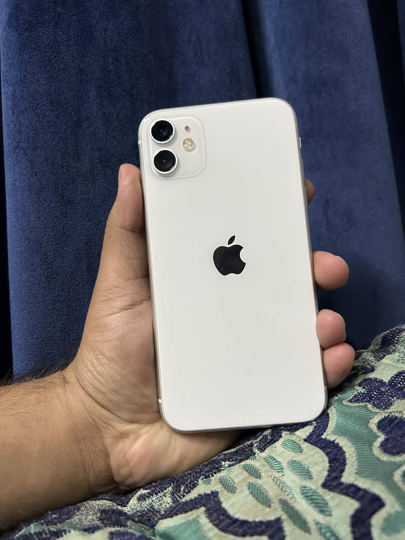 Apple iPhone 11 0