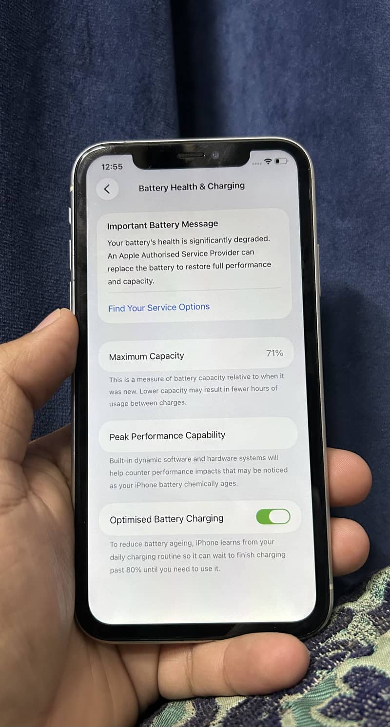 Apple iPhone 11 7