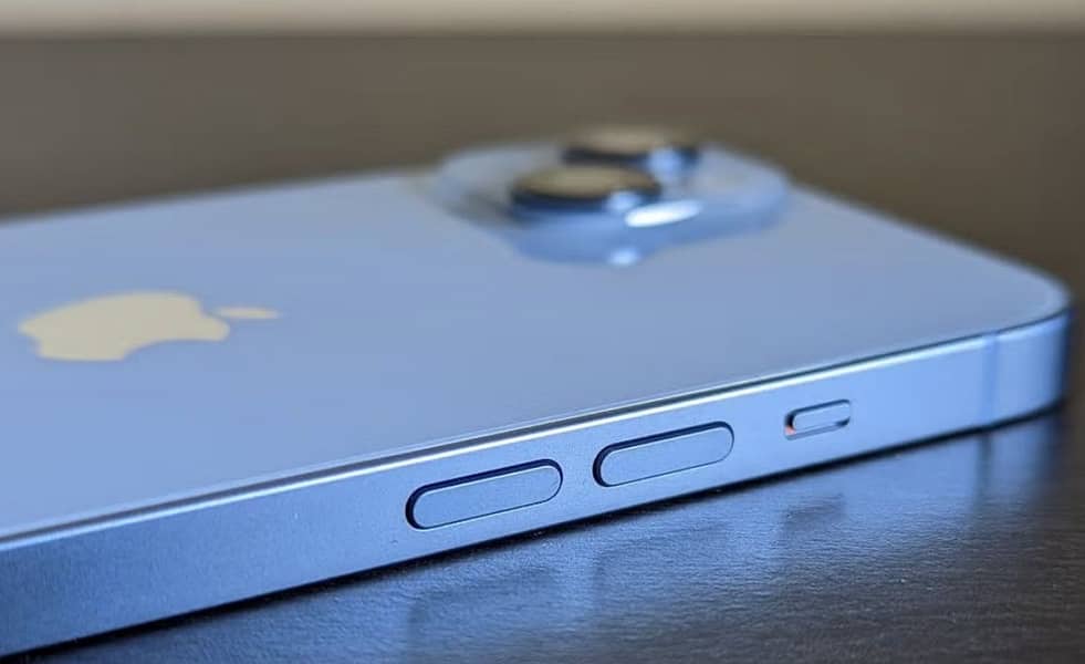 iPhone 14 2