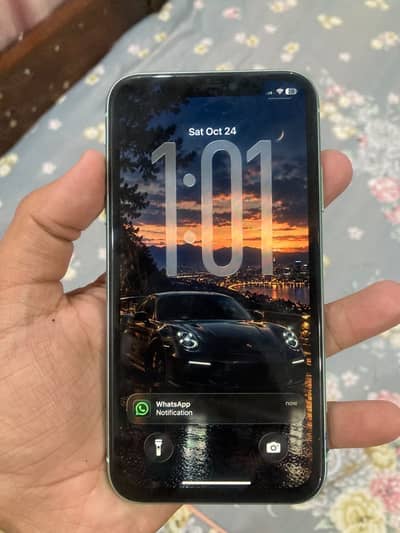 Apple iPhone 11