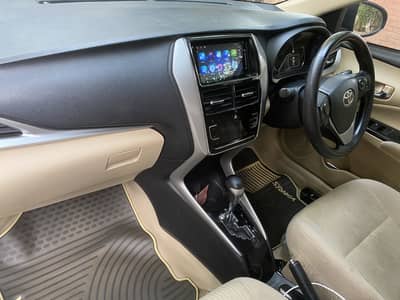 Toyota Yaris 2023