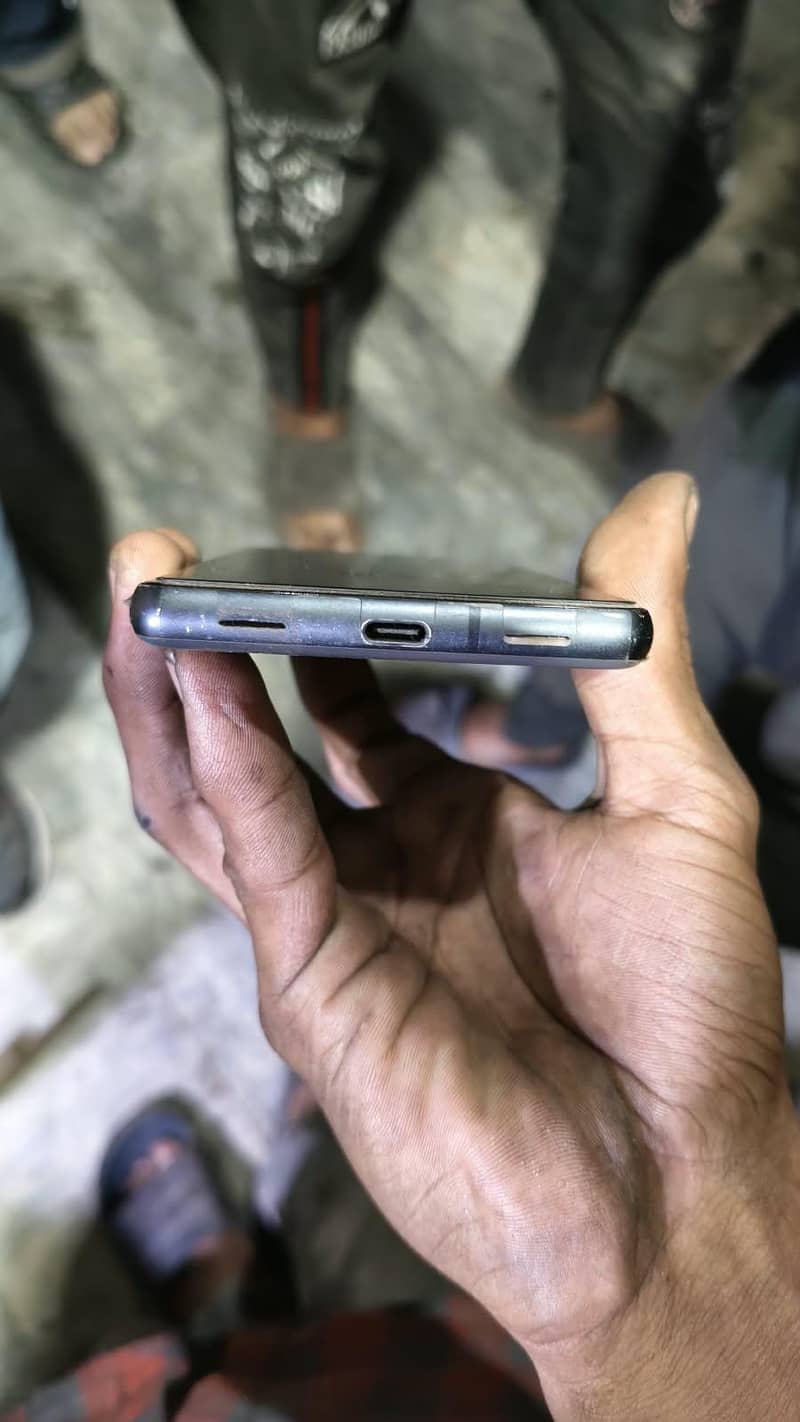Google Pixel 7a 3