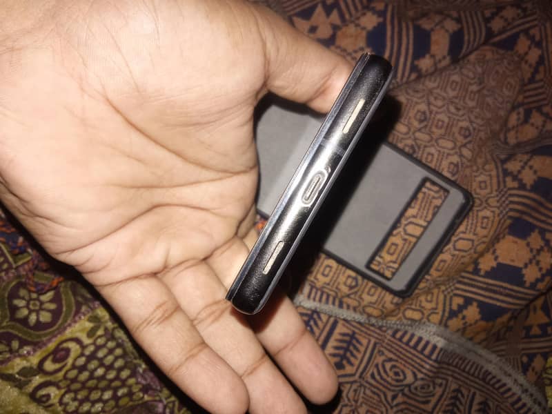 google pixel 6a panel change 3