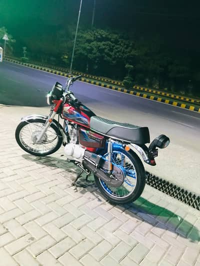 Honda 125 10\10 condition